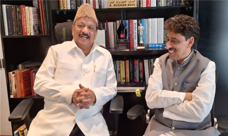 بنگلورو میں روشن بیگ سے رکن پارلیمان عمران مسعود کی ملاقات