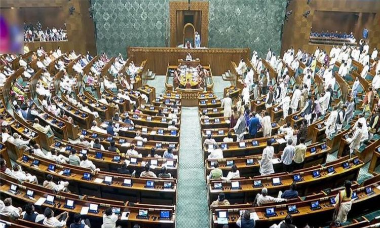 پارلیمنٹ کا مانسون اجلاس 20 جولائی سے متوقع ہے۔ پارلیمنٹ کا مانسون اجلاس 20 جولائی سے متوقع ہے۔