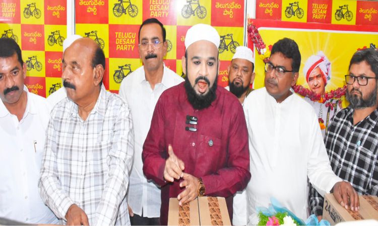 ’’ریاست آندھرا پردیش کے اردو کمپیوٹر ٹریننگ سنٹرس کے لیے جدید کمپیوٹر سسٹمس، تمام CTCs کو سسٹمس کی فراہمی مکمل،چیرمین اکیڈمی فاروق شبلی،،
